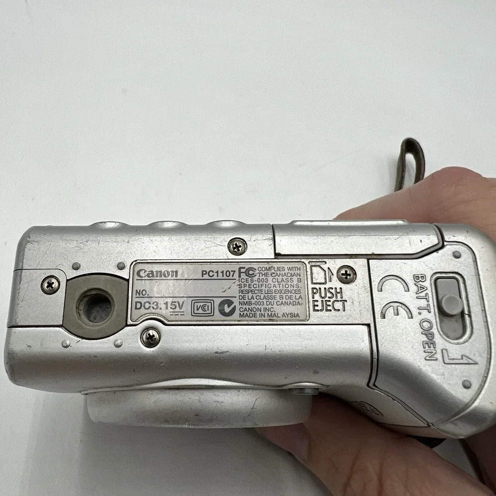 Canon PowerShot A510 3.2MP Digital Camera Silver For Parts